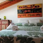 Room Aly Art Apartment Taormina